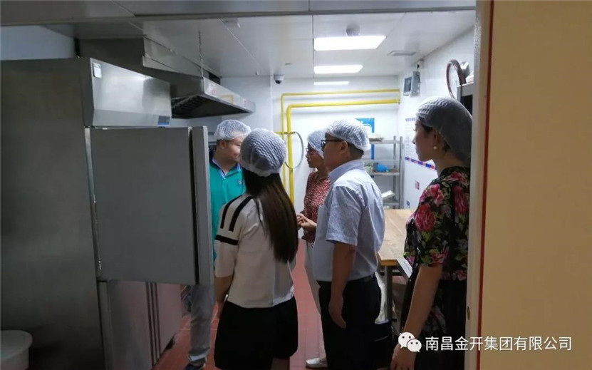 学习食堂管理先进经验 提升球友会手机版员工用餐品质