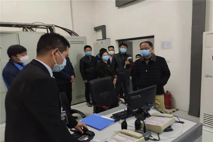 球友会手机版总经济师检查督导金匠置业管辖项目点安全生产工作