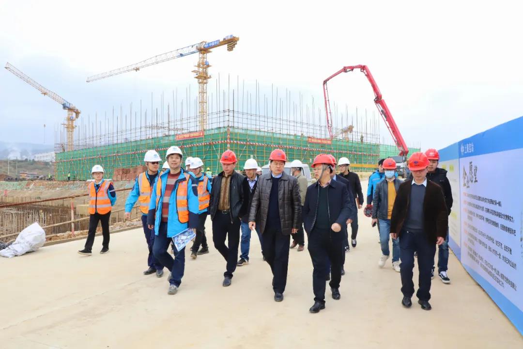 球友会手机版党委书记、董事长谢荣华调研球友会手机版重大重点建设项目