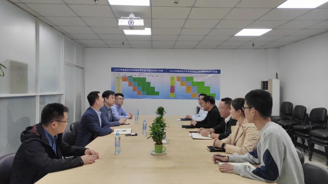 东岭球友会手机版来访控股公司交流座谈