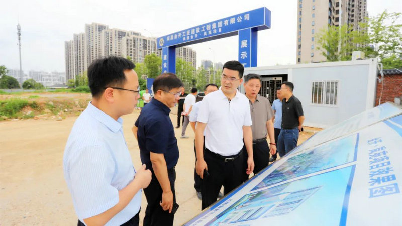 贺敏实地调研球友会手机版房地产项目